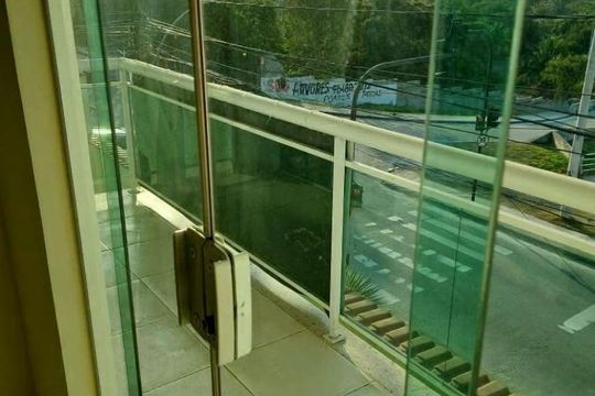 Varanda de casa de condomínio à venda com 3 quartos, 150m² em Taquara, Rio de Janeiro