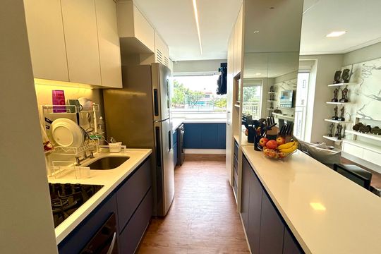 Cozinha de apartamento à venda com 1 quarto, 56m² em Gopouva, Guarulhos