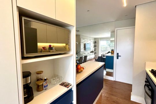 Cozinha de apartamento à venda com 1 quarto, 56m² em Gopouva, Guarulhos