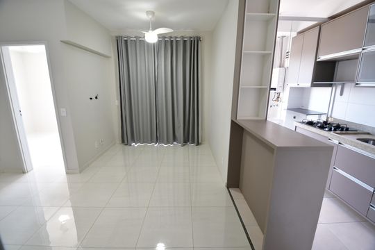 Sala de apartamento para alugar com 2 quartos, 57m² em Vila Ipe, Hortolândia