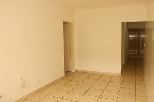 Sala de casa para alugar com 2 quartos, 155m² em Parque Independencia, São Paulo
