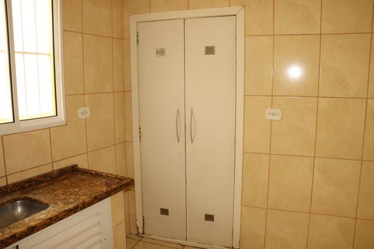 Cozinha de casa para alugar com 2 quartos, 155m² em Parque Independencia, São Paulo