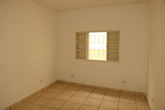 Casa para alugar com 2 quartos, 155m² em Parque Independencia, São Paulo