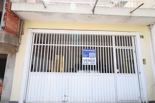 Fachada de casa à venda com 3 quartos, 125m² em Cipava, Osasco