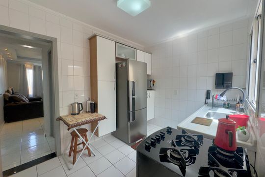 Cozinha de casa de condomínio à venda com 2 quartos, 70m² em Jardim Celia, Guarulhos