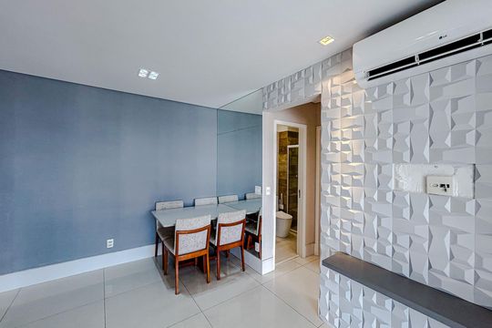 Sala de apartamento para alugar com 2 quartos, 56m² em Jardim Analia Franco, São Paulo
