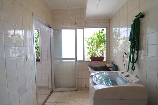 Apartamento para alugar com 3 quartos, 127m² em Centro, Ribeirão Preto