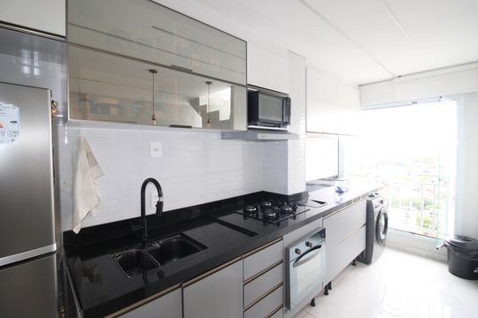 Cozinha de apartamento para alugar com 1 quarto, 60m² em Cidade Antônio Estêvão de Carvalho, São Paulo