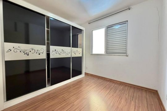 Quarto 2 de apartamento à venda com 3 quartos, 89m² em Buritis, Belo Horizonte
