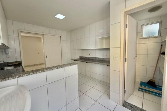 Cozinha e Área de Serviço de apartamento à venda com 3 quartos, 89m² em Buritis, Belo Horizonte