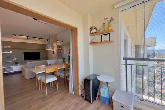 Varanda de apartamento à venda com 2 quartos, 70m² em Vila Augusta, Guarulhos