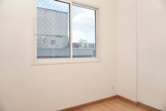 Quarto 2 de apartamento à venda com 4 quartos, 123m² em Buritis, Belo Horizonte