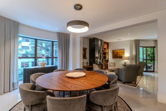 Apartamento à venda com 3 quartos, 264m² em Indianópolis, São Paulo