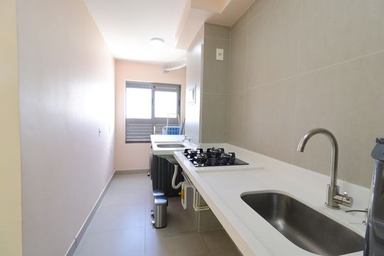 Cozinha de apartamento à venda com 2 quartos, 47m² em Jardim Marajoara, São Paulo