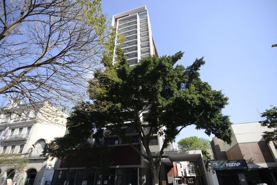 Fachada de kitnet/studio para alugar com 1 quarto, 29m² em Liberdade, São Paulo