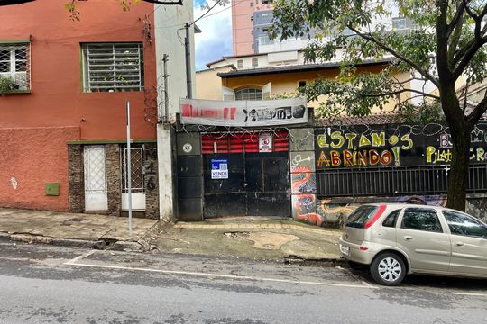 Casa à venda com 3 quartos, 376m² em Cruzeiro, Belo Horizonte