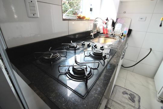 Cozinha de apartamento à venda com 2 quartos, 37m² em Cidade Líder, São Paulo
