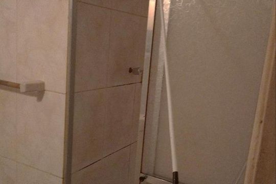 Banheiro de casa à venda com 2 quartos, 68m² em Pinheiros, São Paulo