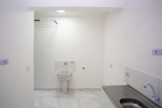 Cozinha/Area de Sedrviço de kitnet/studio para alugar com 1 quarto, 25m² em Taboão, Diadema