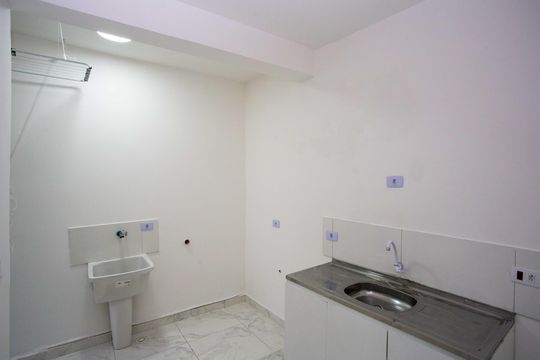 Cozinha/Area de Sedrviço de kitnet/studio para alugar com 1 quarto, 25m² em Taboão, Diadema