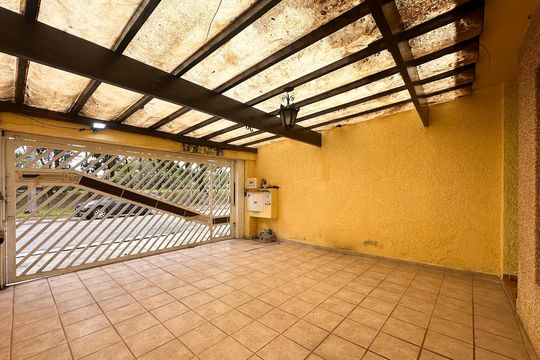 Garagem de casa à venda com 6 quartos, 180m² em Centro, São Bernardo do Campo