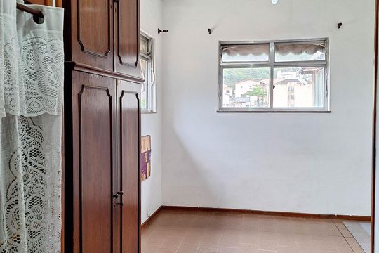 Sala/Quarto de apartamento para alugar com 1 quarto, 50m² em Pé Pequeno, Niterói