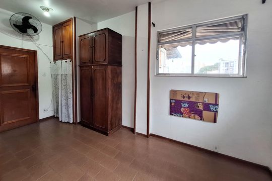 Sala/Quarto de apartamento para alugar com 1 quarto, 50m² em Pé Pequeno, Niterói