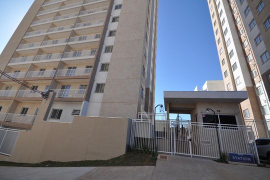 Fachada de apartamento para alugar com 1 quarto, 29m² em Parque Vitoria, São Paulo