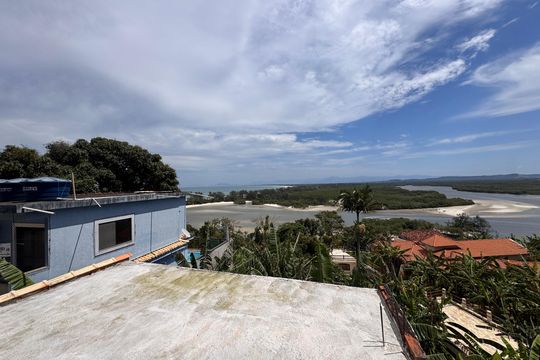 Terraço de apartamento para alugar com 1 quarto, 65m² em Barra de Guaratiba, Rio de Janeiro