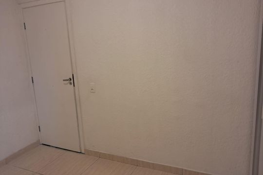 Quarto de apartamento para alugar com 2 quartos, 45m² em Cavalcanti, Rio de Janeiro
