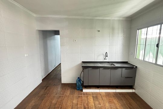 Cozinha de casa para alugar com 3 quartos, 55m² em Jardim Utinga, Santo André