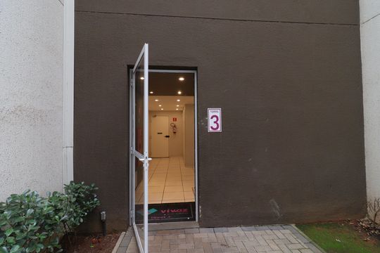 Fachada do bloco - Entrada de apartamento à venda com 2 quartos, 36m² em Socorro, São Paulo