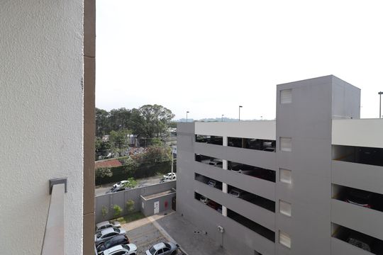 Varanda vista de apartamento à venda com 2 quartos, 36m² em Socorro, São Paulo