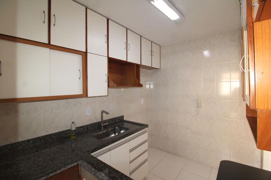 Cozinha de apartamento para alugar com 2 quartos, 72m² em Lauzane Paulista, São Paulo