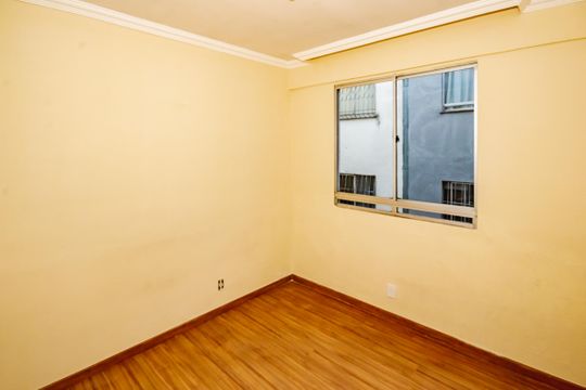 Apartamento à venda com 2 quartos, 46m² em Rio Branco, Belo Horizonte