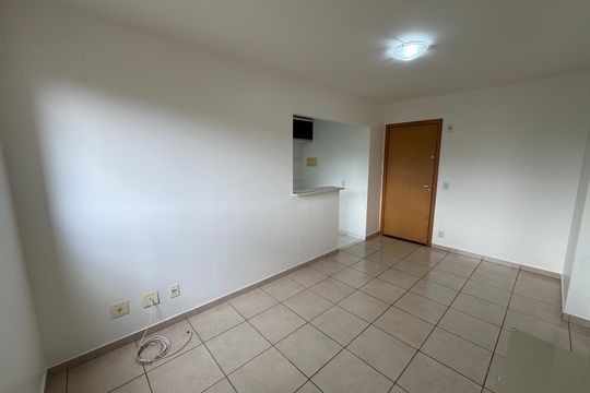 Apartamento para alugar com 2 quartos, 49m² em Qi 24, Brasília