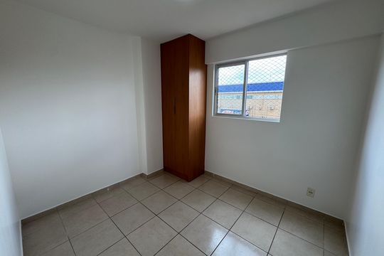 Apartamento para alugar com 2 quartos, 49m² em Qi 24, Brasília