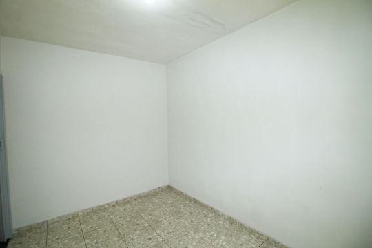 Quarto 2 de apartamento para alugar com 2 quartos, 50m² em Olaria, Rio de Janeiro