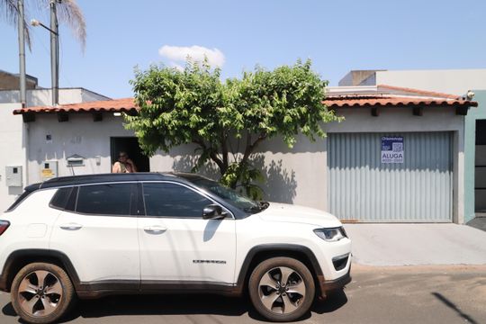 Fachada de casa para alugar com 2 quartos, 250m² em Jardim Europa, Uberlândia