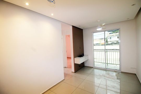 Apartamento para alugar com 3 quartos, 50m² em Parada de Lucas, Rio de Janeiro