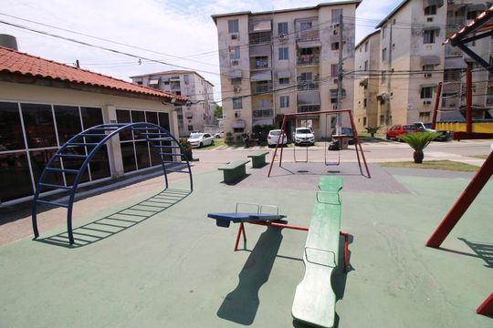 Área comum - Playground de apartamento para alugar com 3 quartos, 50m² em Parada de Lucas, Rio de Janeiro