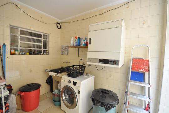 Área de Serviço de casa à venda com 3 quartos, 172m² em Vila Amélia, São Paulo