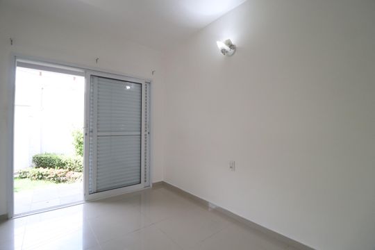 Quarto 4 de casa para alugar com 4 quartos, 320m² em Tabajaras, Uberlândia
