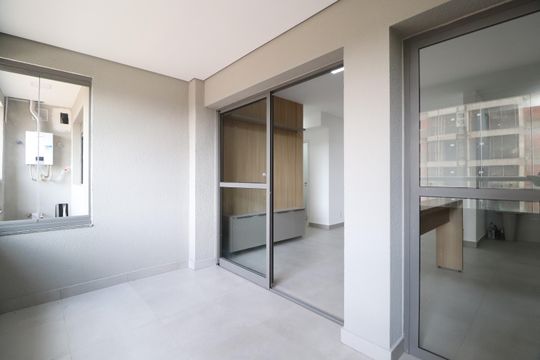 Varanda de apartamento para alugar com 3 quartos, 96m² em Gávea, Uberlândia