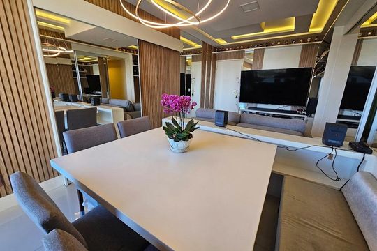 Apartamento para alugar com 3 quartos, 94m² em Jardim Tupanci, Barueri