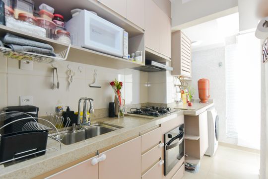 Cozinha de apartamento à venda com 1 quarto, 42m² em Vila Itapegica, Guarulhos