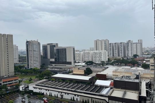 Vista Sala de apartamento para alugar com 2 quartos, 32m² em Barra Funda, São Paulo