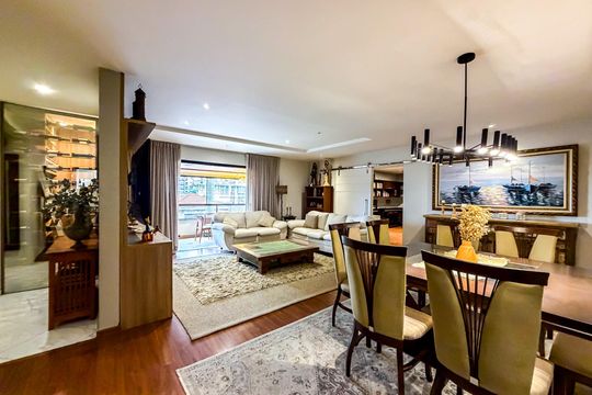 Apartamento à venda com 3 quartos, 240m² em Água Rasa, São Paulo