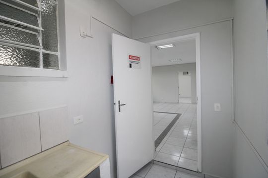 Cozinha de apartamento para alugar com 2 quartos, 60m² em Santana, São Paulo