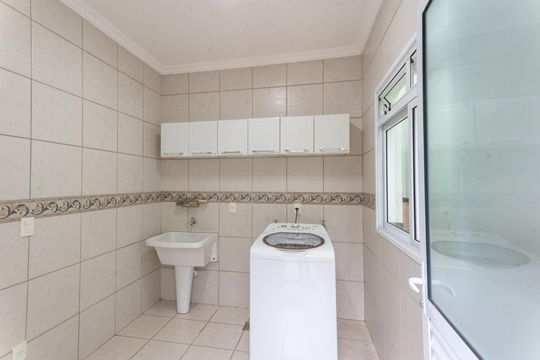 Área de Serviço de casa à venda com 3 quartos, 267m² em Jardim Nova Europa, Campinas